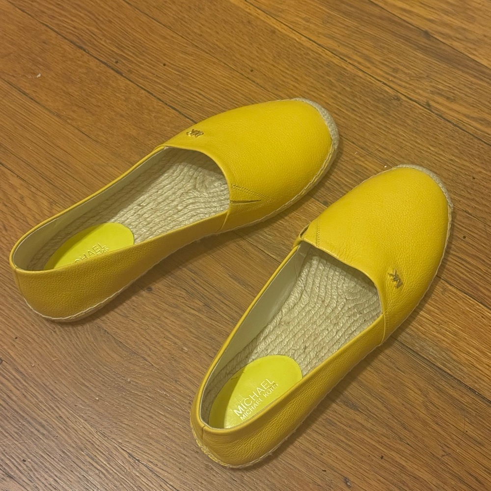 Michael Kors Kendrick Espadrilles - Picture 4 of 6